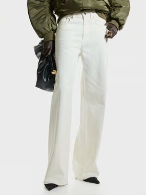 High-Rise Wide Leg White Jeans